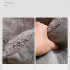 Cozy Winter Cat & Dog Bed - Plush Cushions for Ultimate Comfort and Warmth
